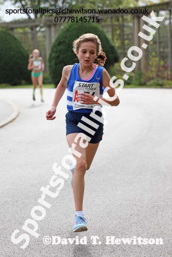 Girls under-13s, Northern Road Relays, Blackpool. Photo: David T. Hewitson/Sports for All Pics